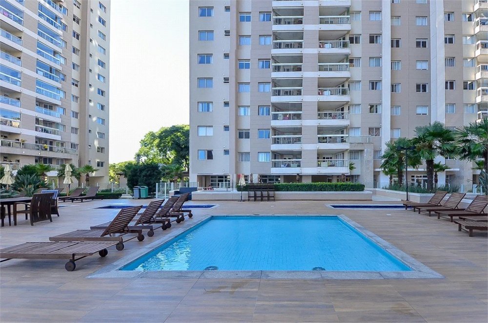 Apartamento  venda  no Porto - Curitiba, PR. Imveis